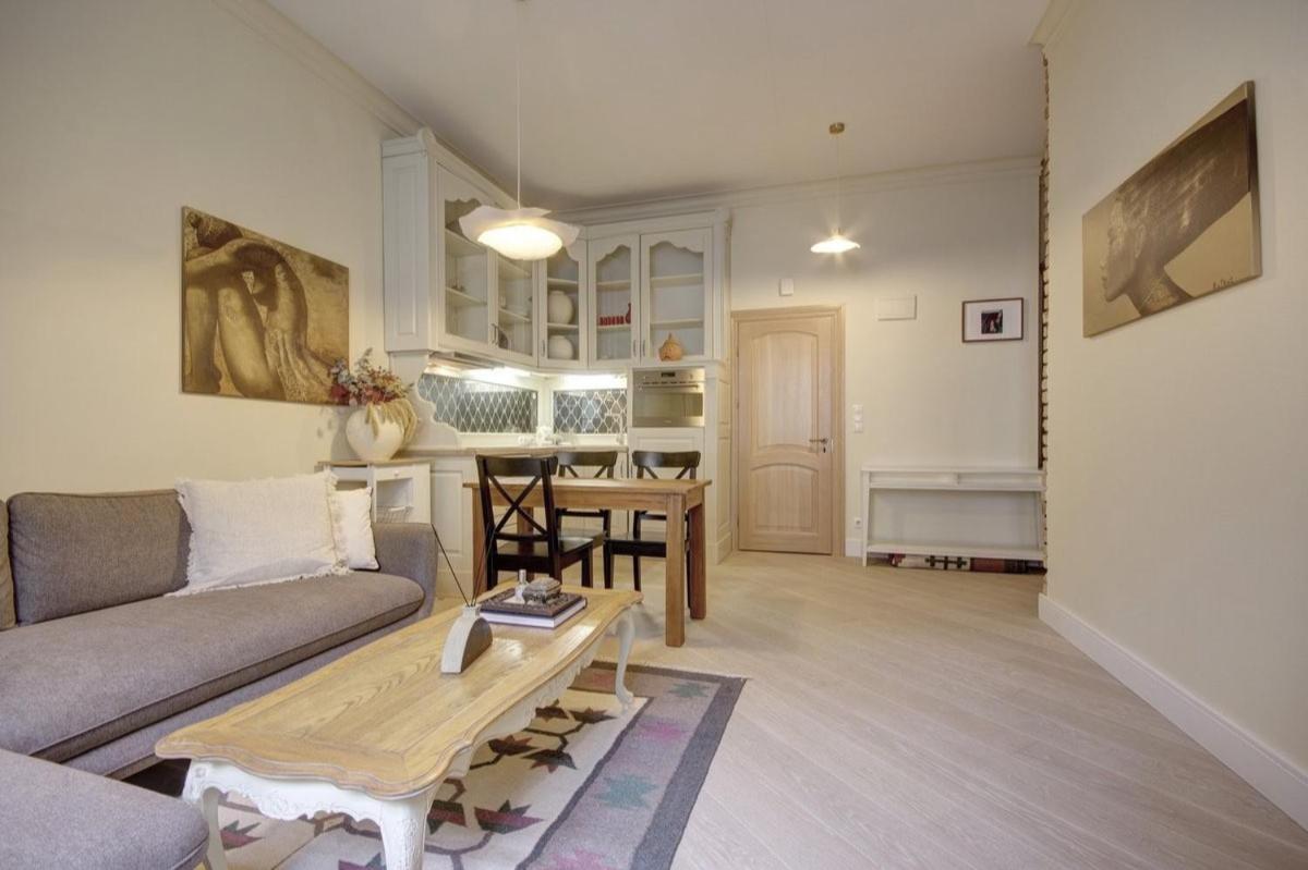 Town Hall Square Apartments Вильнюс Экстерьер фото